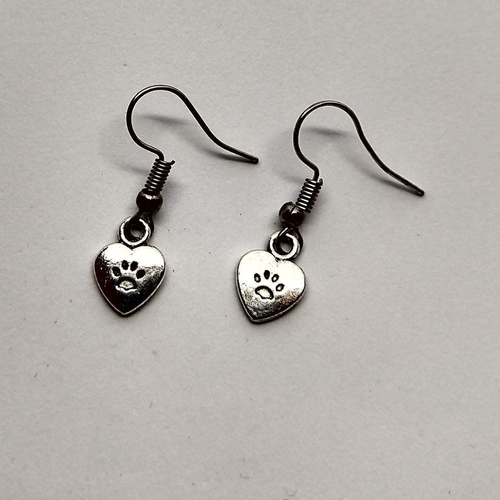 CAT PAW love I heart my cat earrings